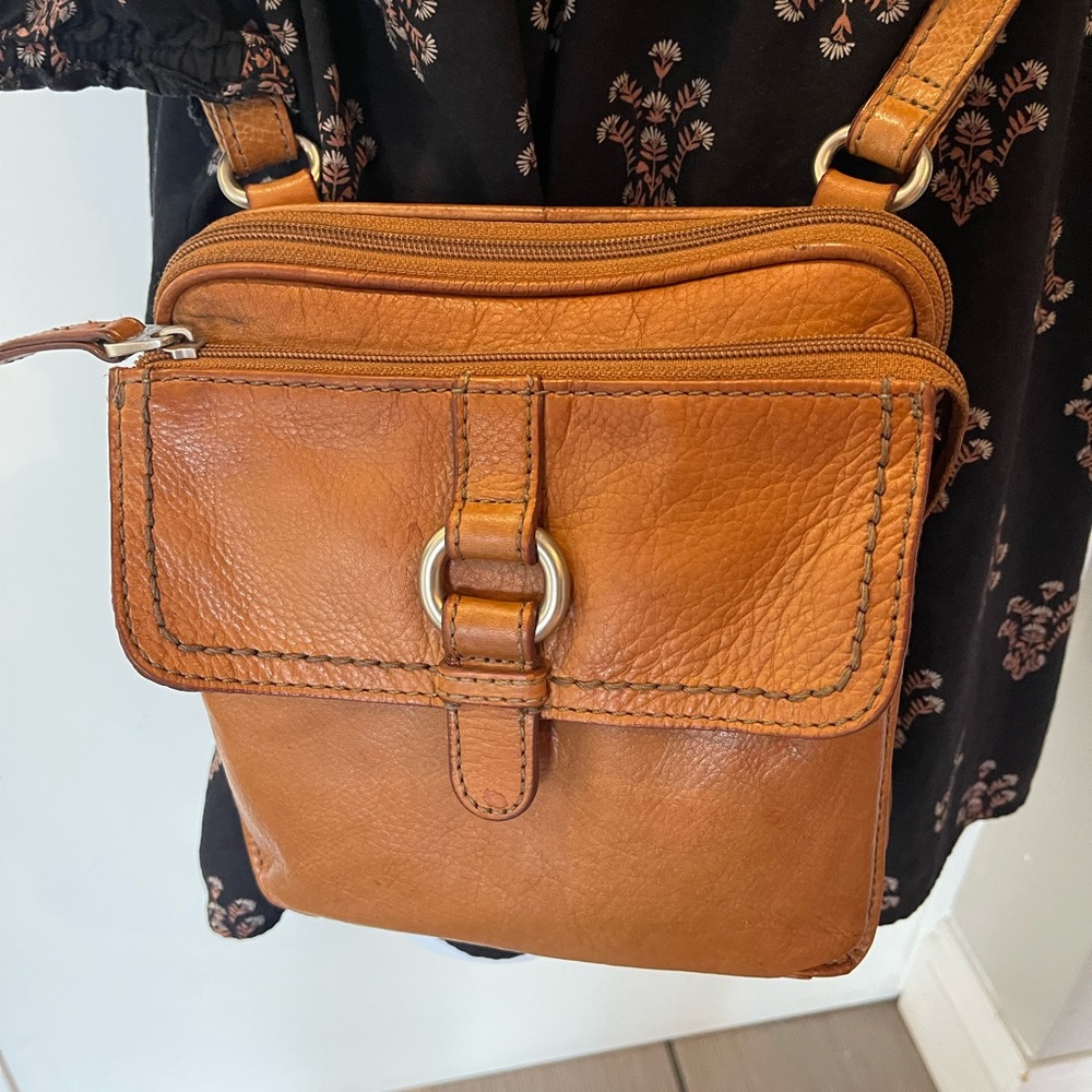 Fossil Tan Leather Crossbody Bag